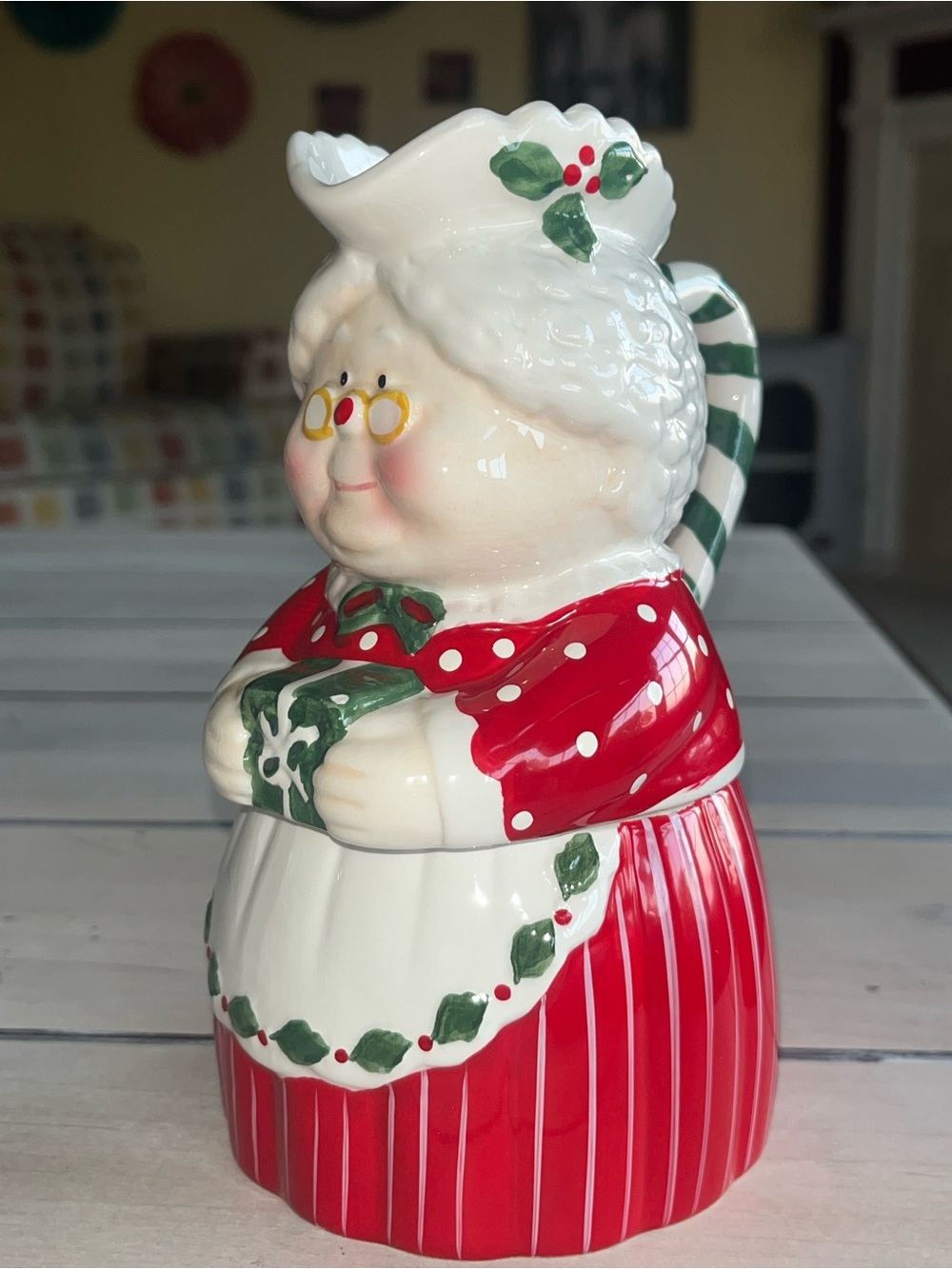 Mrs. Santa Ceramic Sugar & Creamer Set - Red and White Holiday Decor